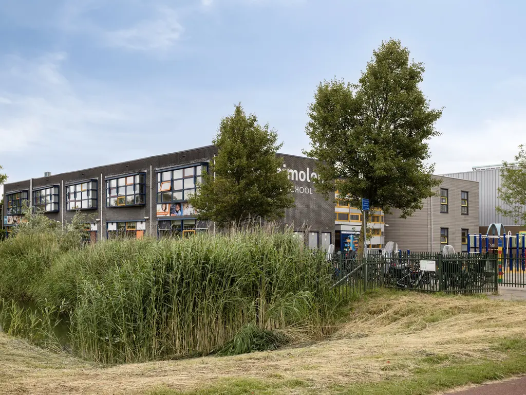 Brucknerstraat 31, Barendrecht