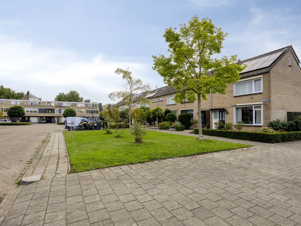 Saturnusstraat 4, HARDINXVELD-GIESSENDAM
