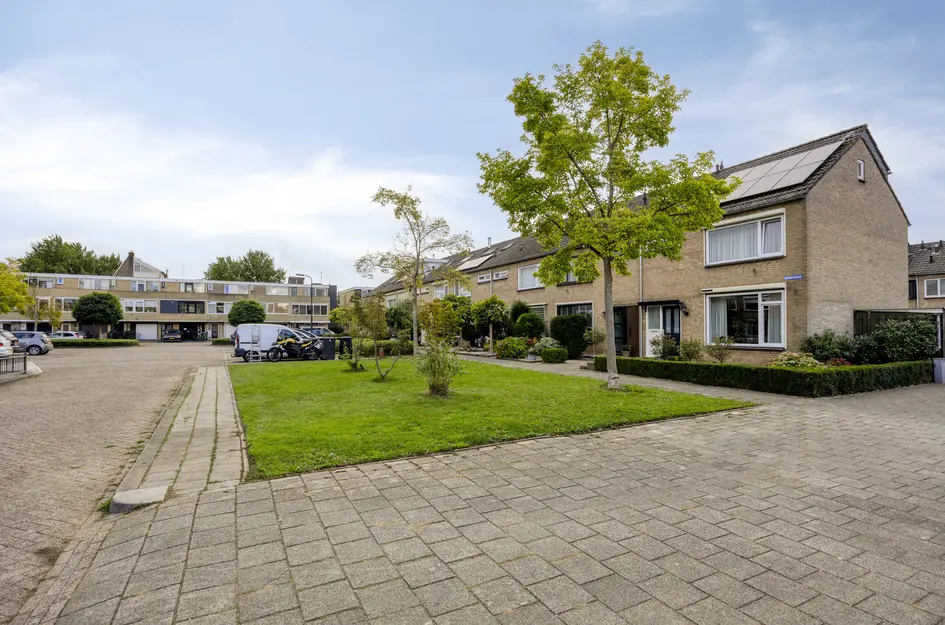 Saturnusstraat 4