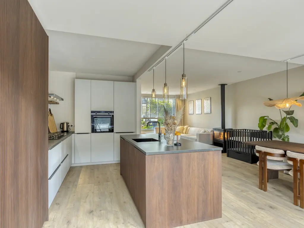 Saturnusstraat 4, HARDINXVELD-GIESSENDAM