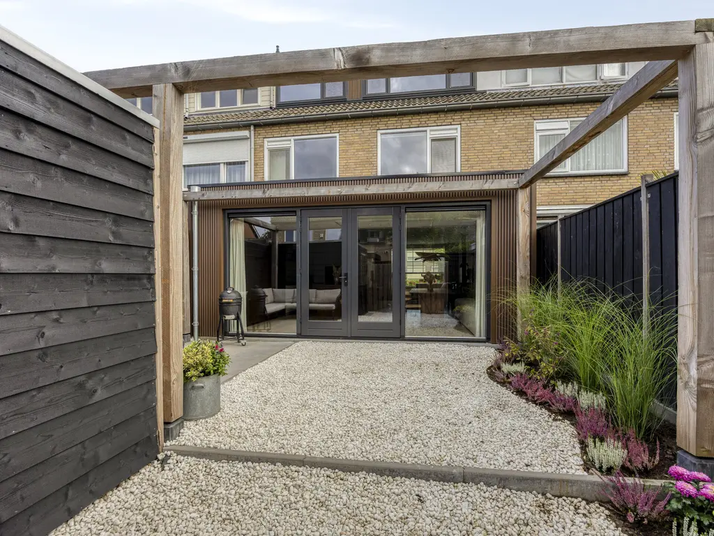 Saturnusstraat 4, HARDINXVELD-GIESSENDAM