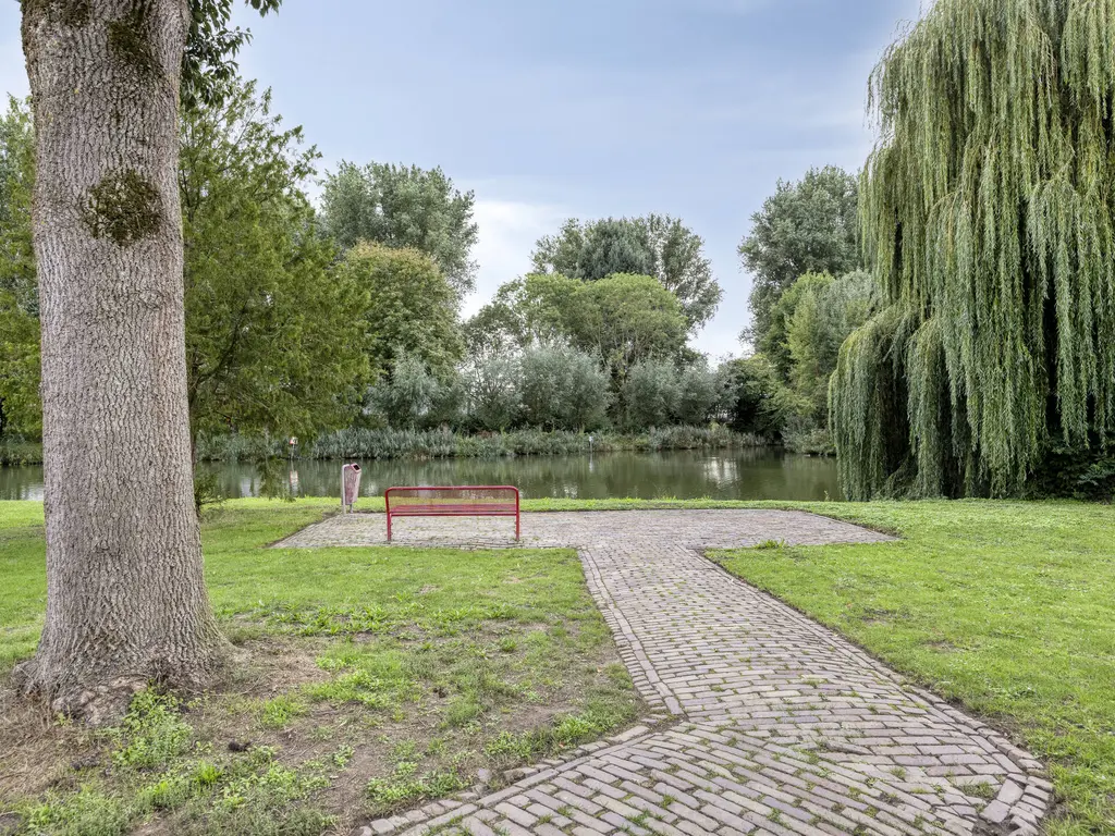 Saturnusstraat 4, HARDINXVELD-GIESSENDAM