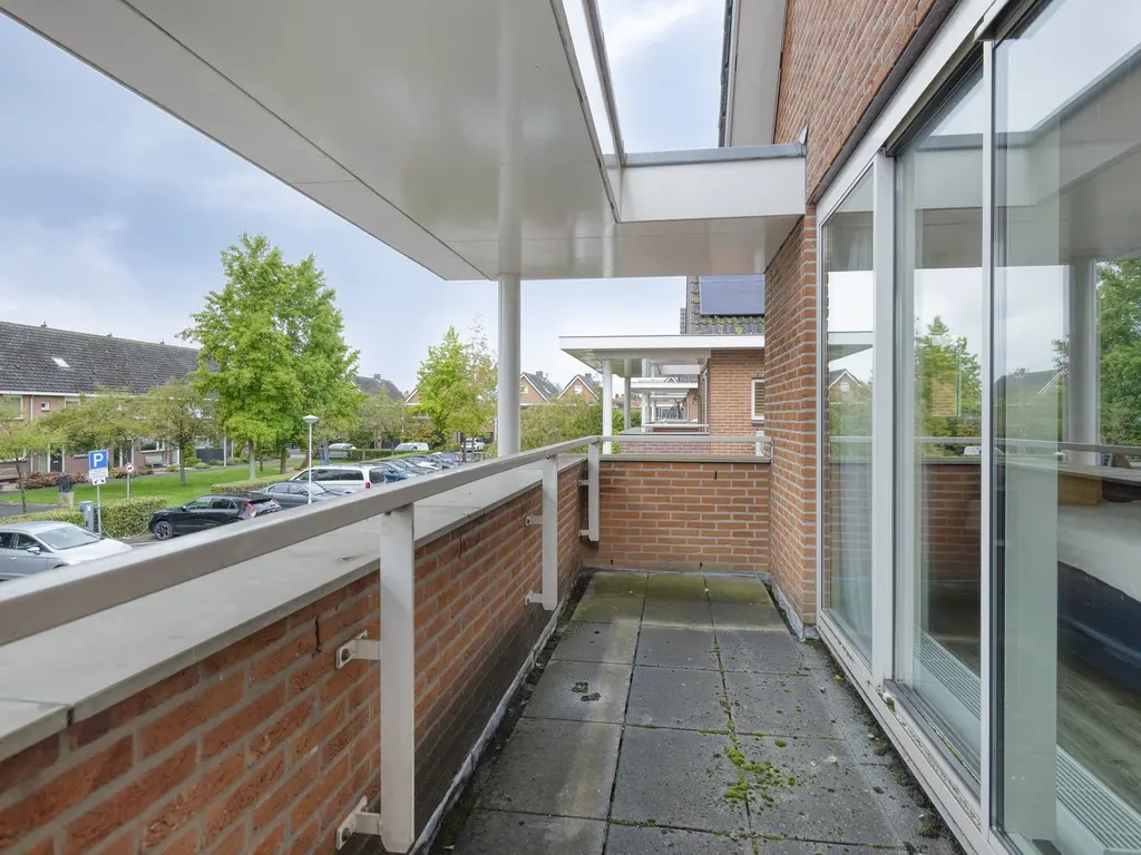 Amberhof 27, RHOON