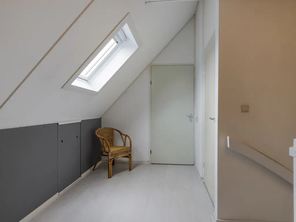 Amberhof 27, RHOON