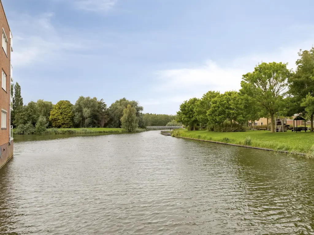 Amberhof 27, RHOON
