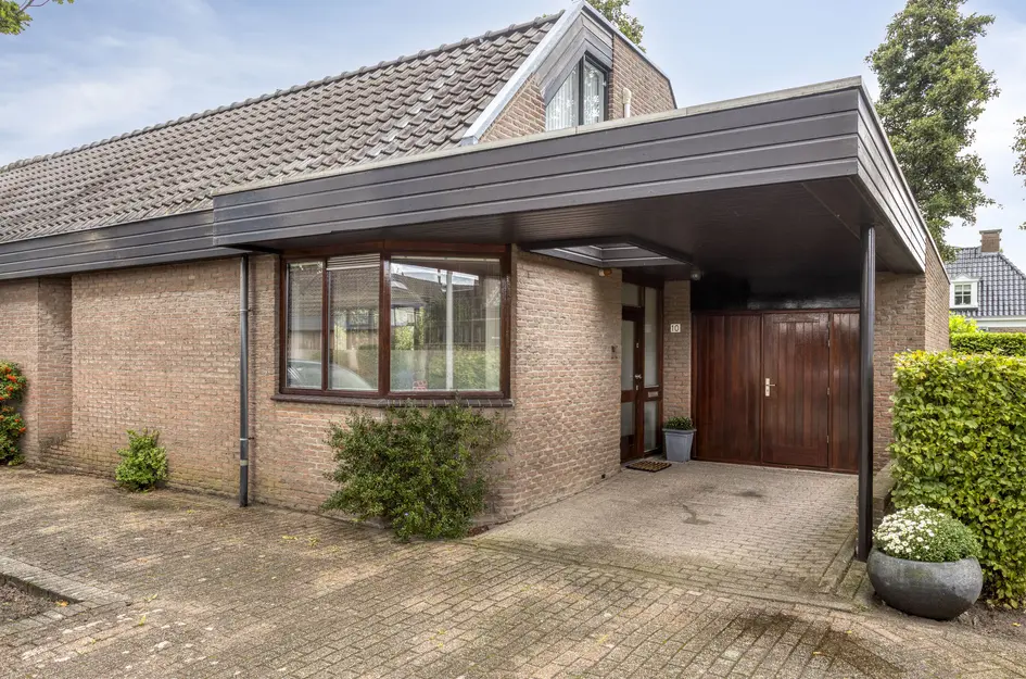 van Beethovenlaan 10