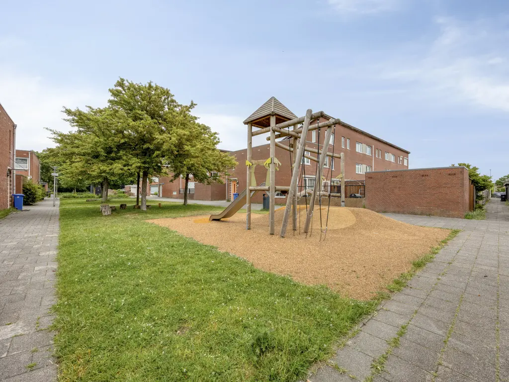 Zuidzijdsedijk 96, Hoogvliet Rotterdam