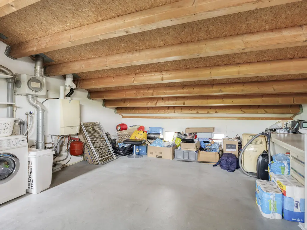 Zuidzijdsedijk 96, Hoogvliet Rotterdam