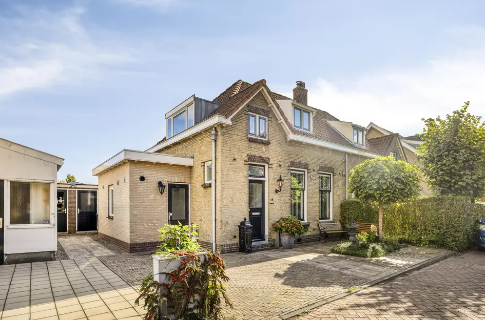 Dr. Willem Vosstraat 18