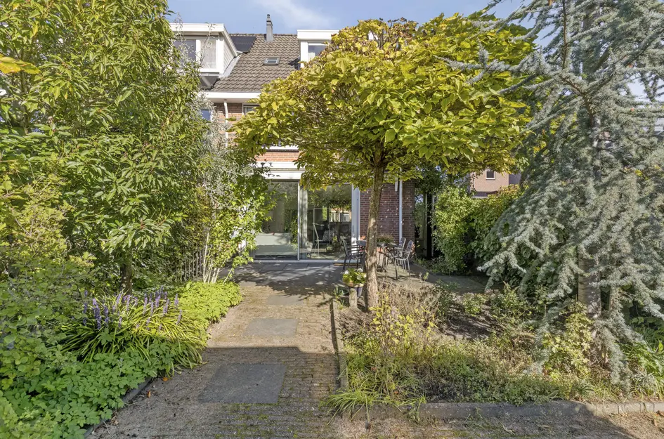 Nicolaas van Puttenstraat 1