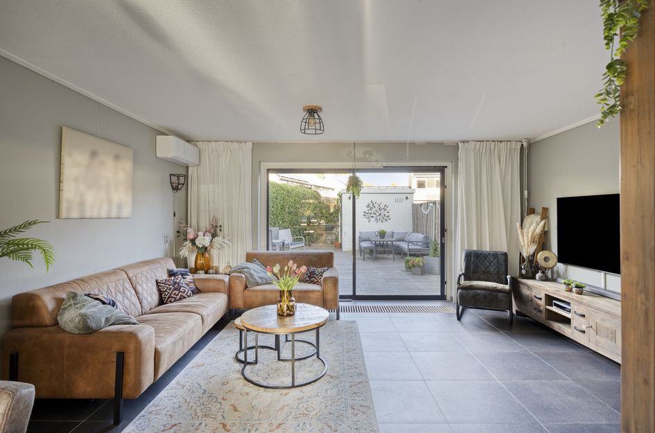 Hoekwoning te koop: Molenaar 1, Poortugaal