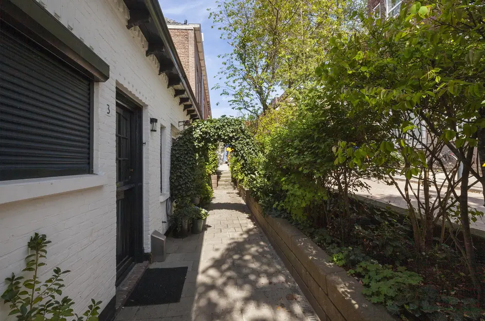 Chalonsstraat 1