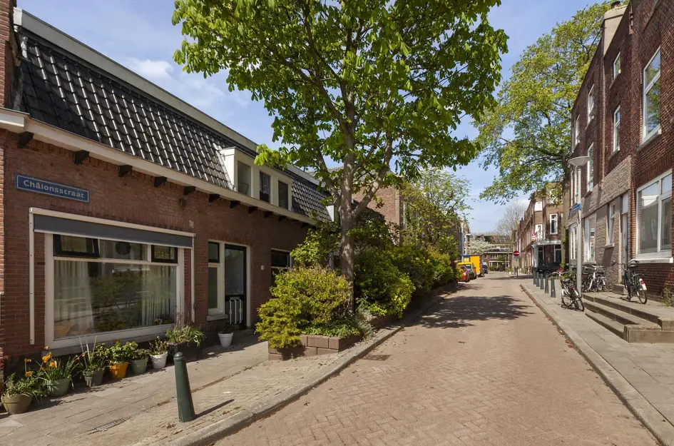 Chalonsstraat 1
