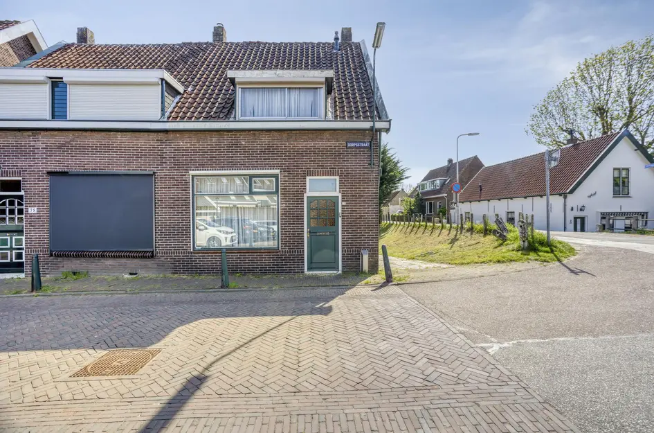Dorpsstraat 77