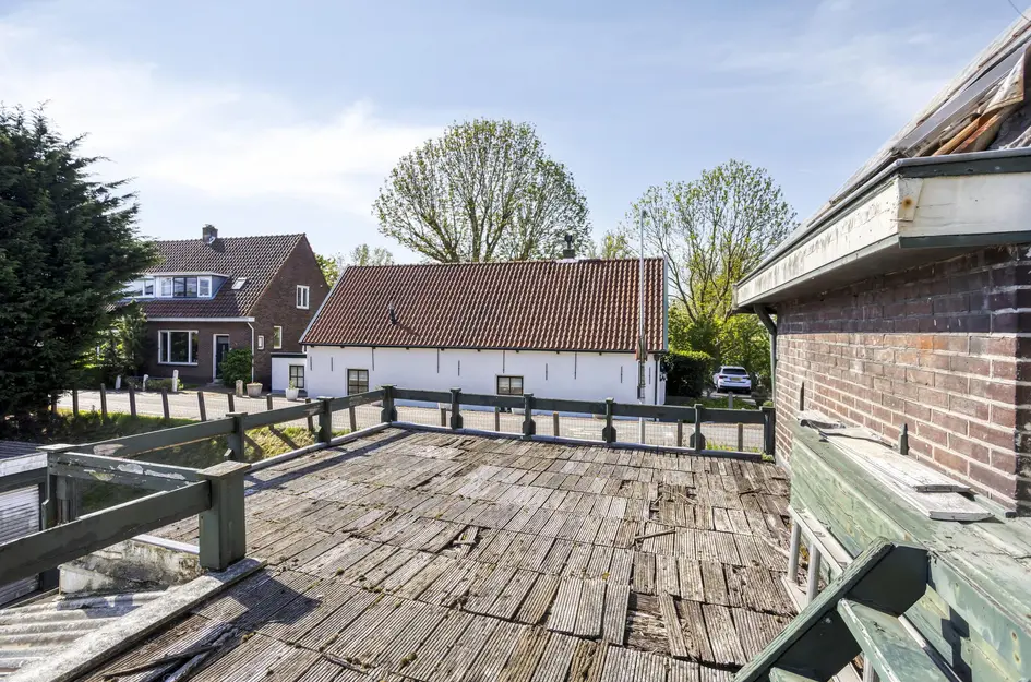Dorpsstraat 77