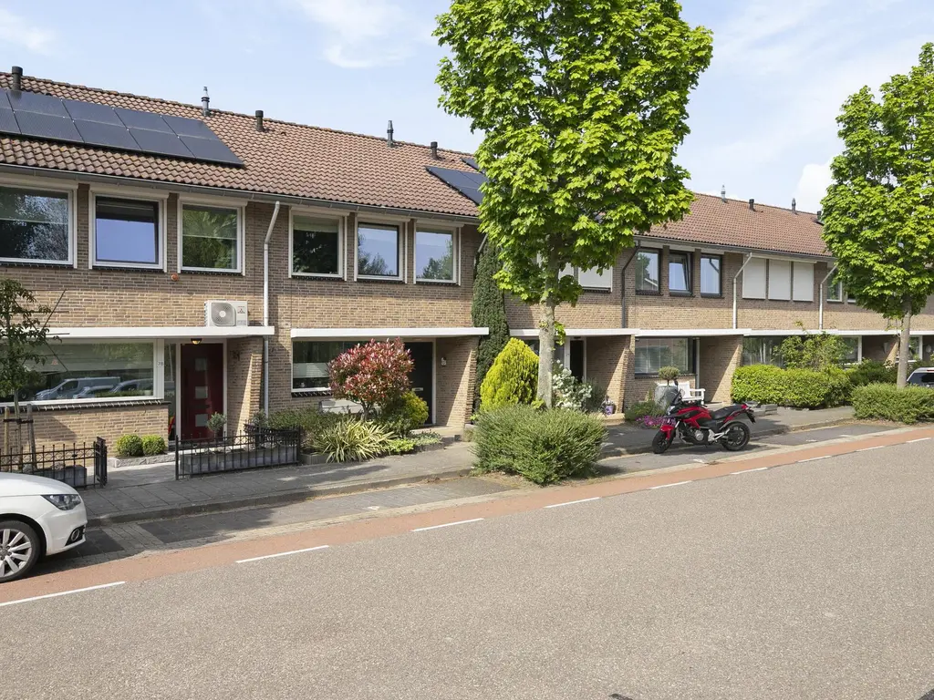 Jan van Almondestraat 76, POORTUGAAL