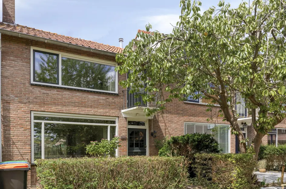 Bernhardstraat 14