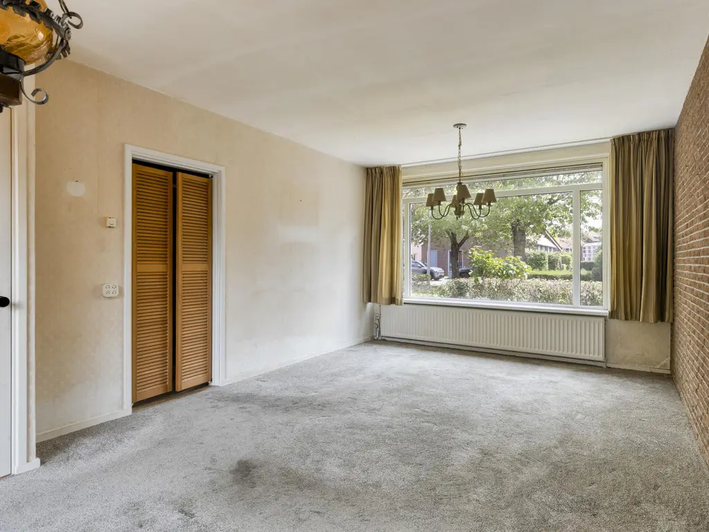 Bernhardstraat 14, RHOON