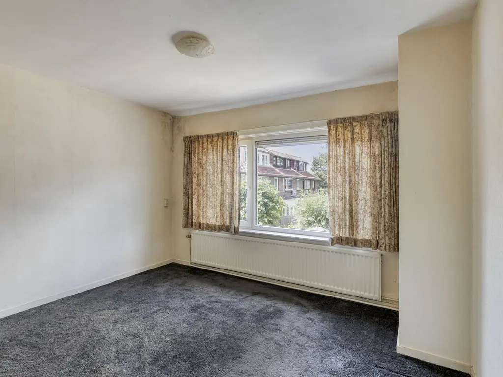 Bernhardstraat 14, RHOON