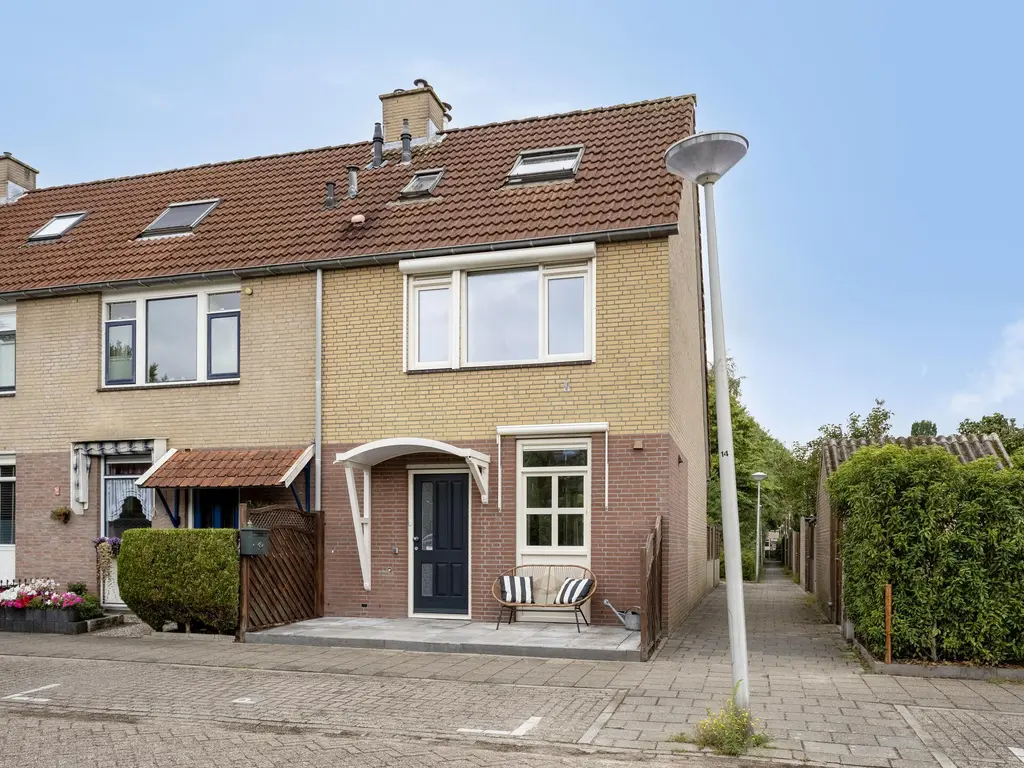 Nachtwaker 19, RHOON