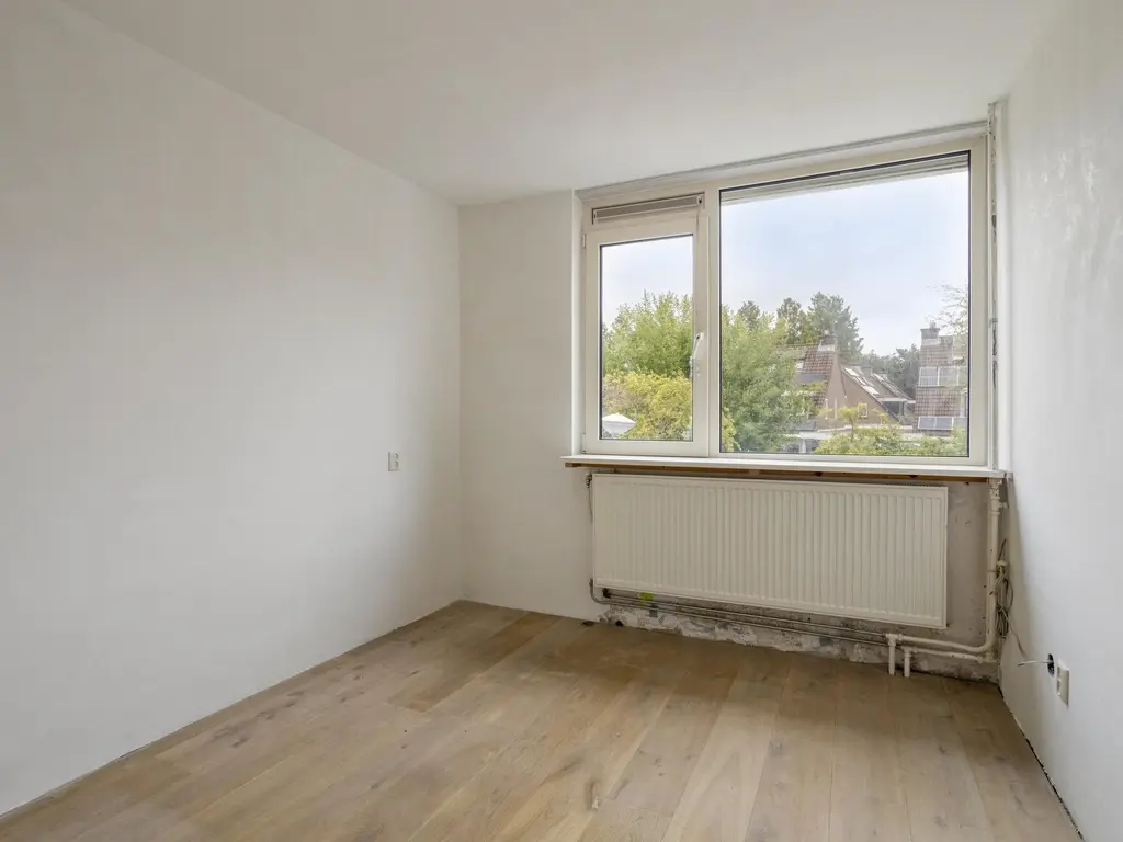 Nachtwaker 19, RHOON
