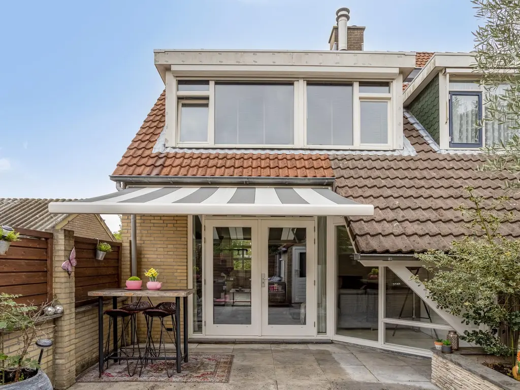 Nachtwaker 19, RHOON