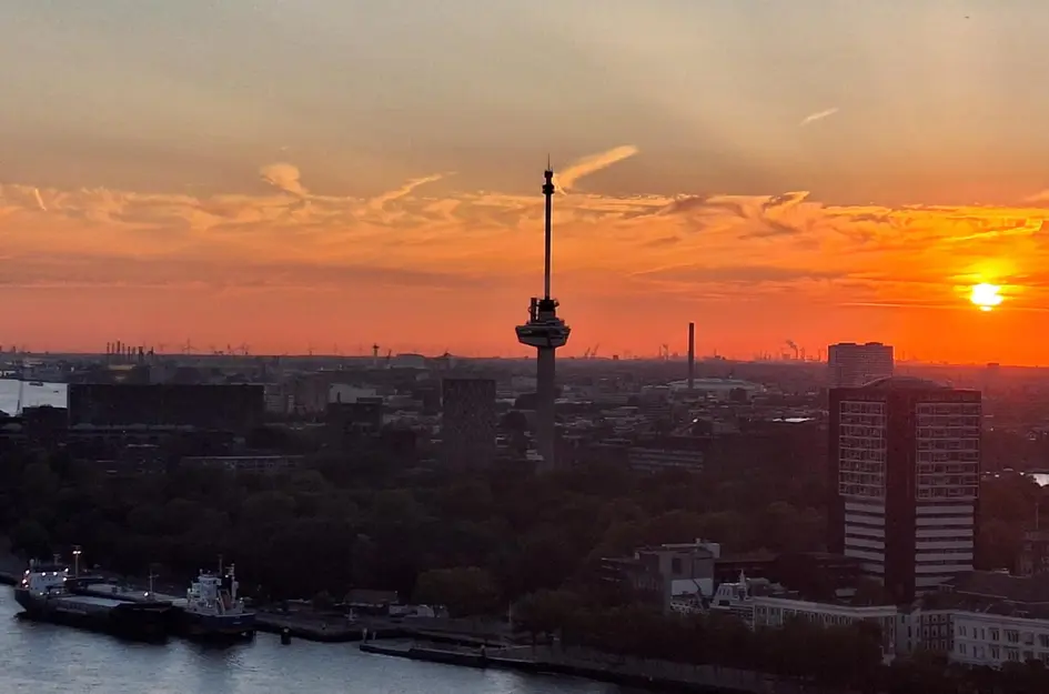 Landverhuizersplein 110