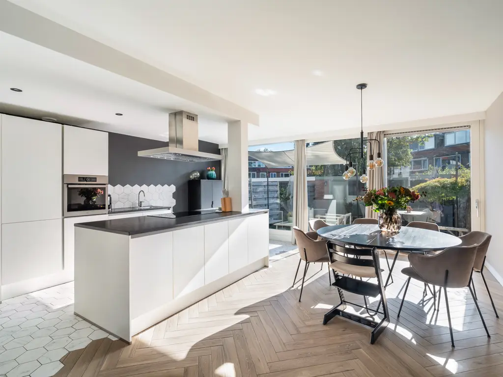 Margrietstraat 9, RHOON