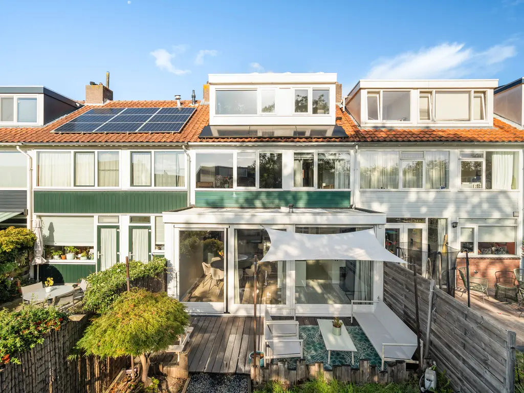 Margrietstraat 9, RHOON