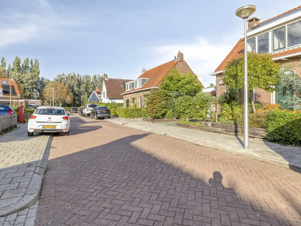 C.A. Dekkerstraat 7, RHOON