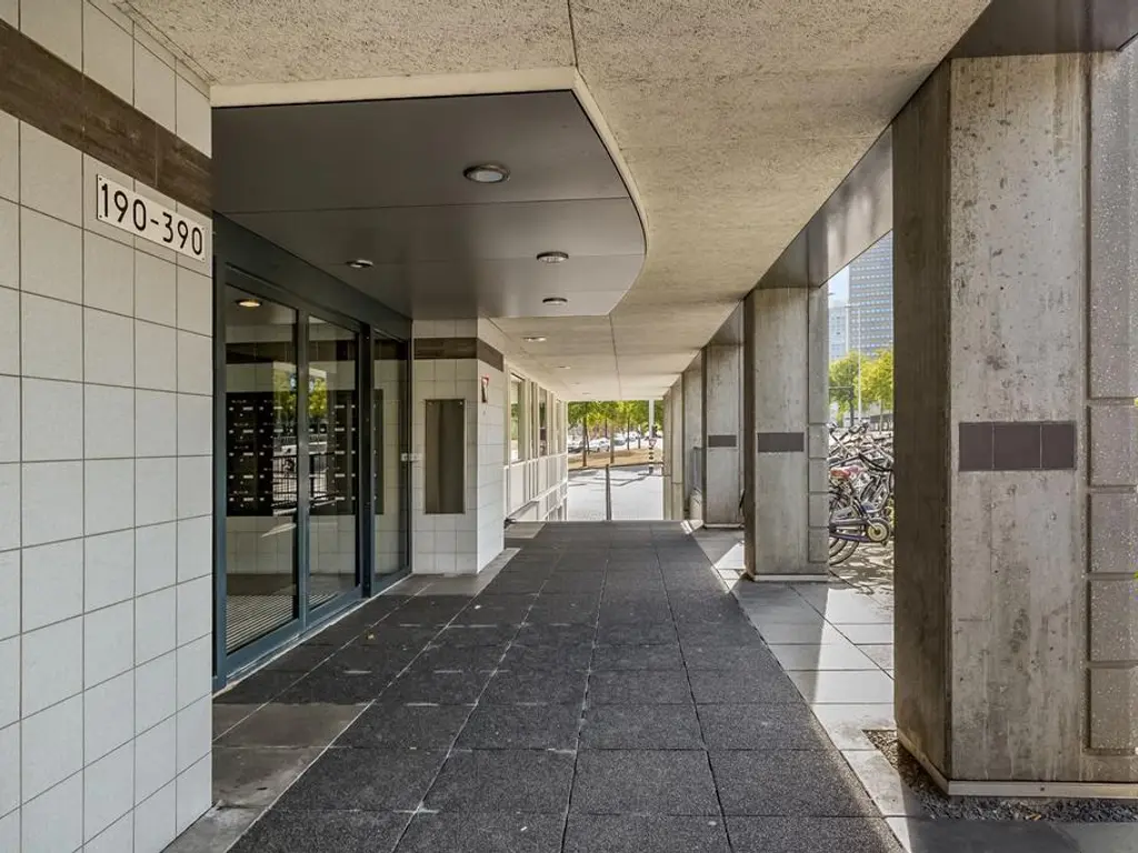 Pompenburg 358, ROTTERDAM