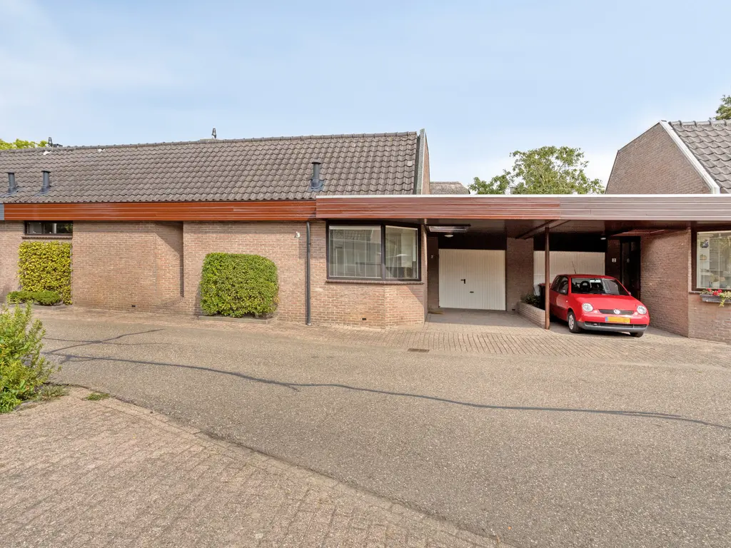 van Beethovenlaan 4, RHOON
