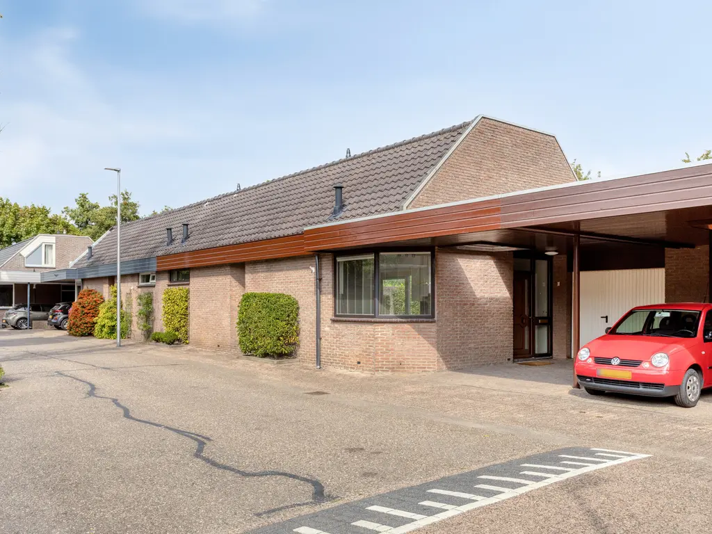 van Beethovenlaan 4, RHOON
