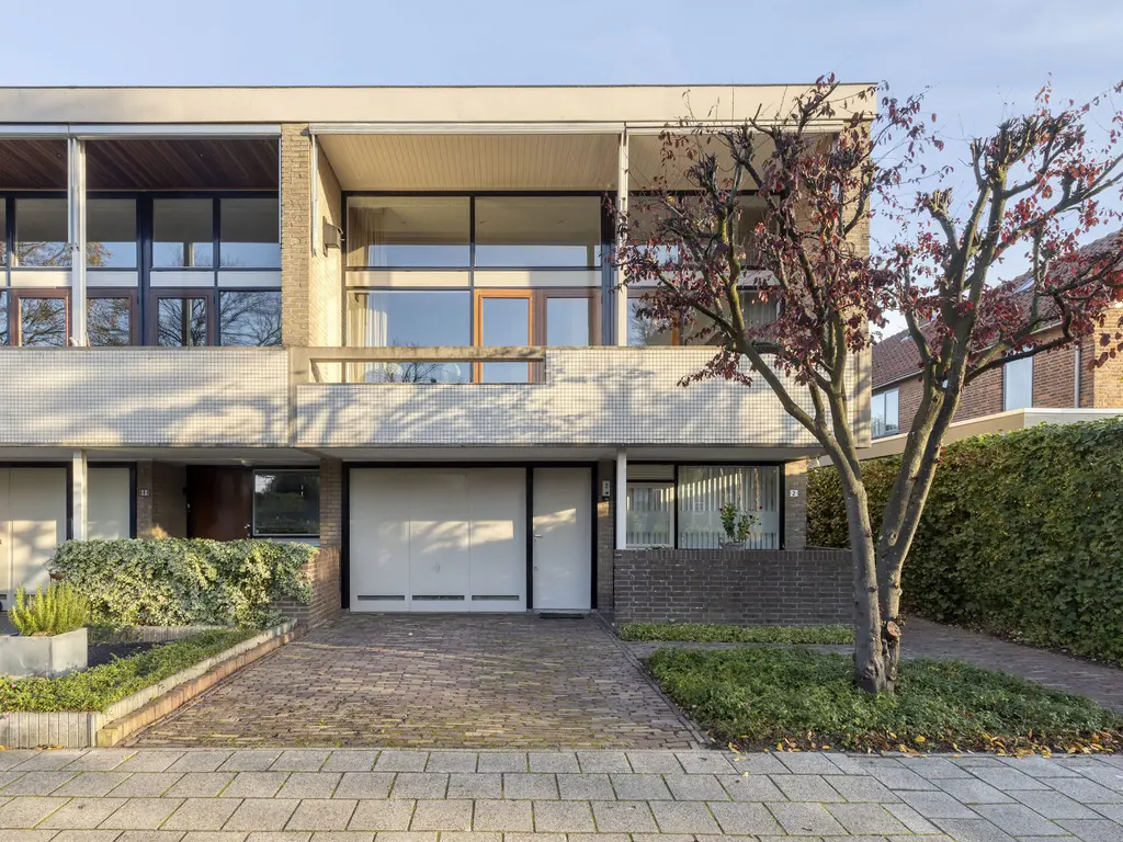 Wilhelminastraat 2, RHOON