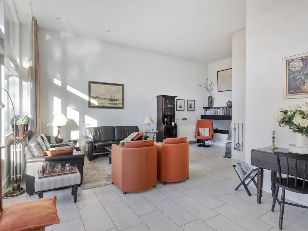 Wilhelminastraat 2, RHOON