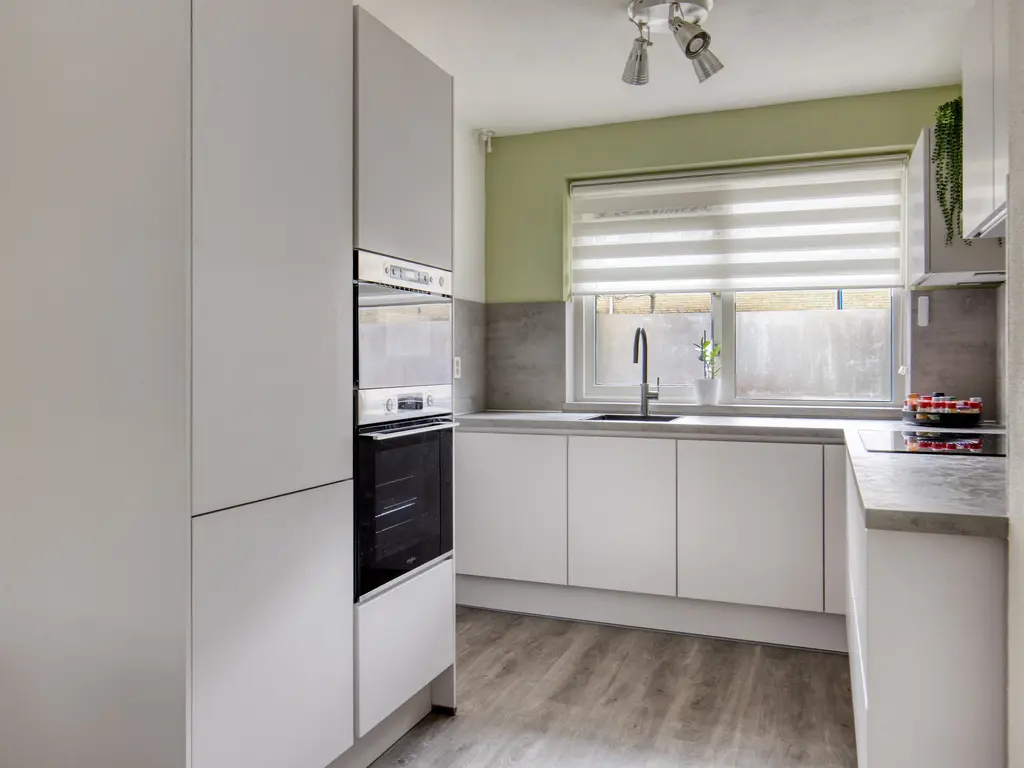 Rietdekker 22, POORTUGAAL