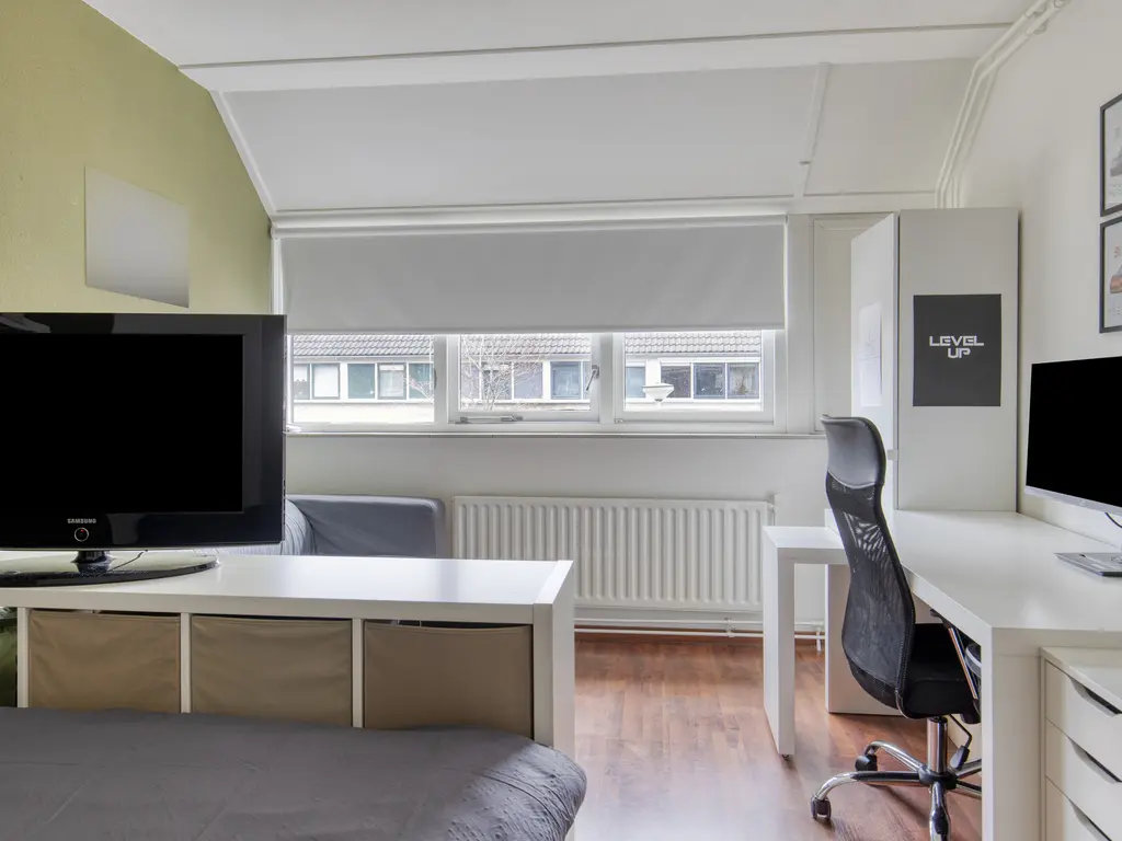 Rietdekker 22, POORTUGAAL