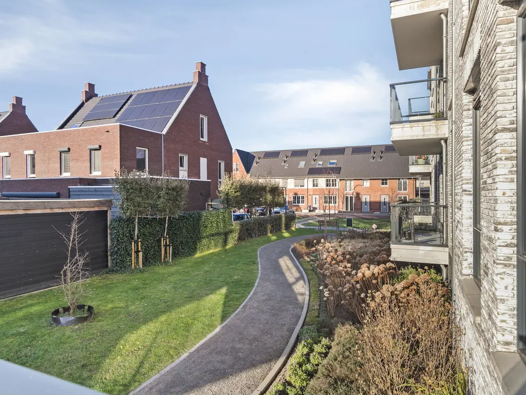 Zeis 6, HENDRIK-IDO-AMBACHT