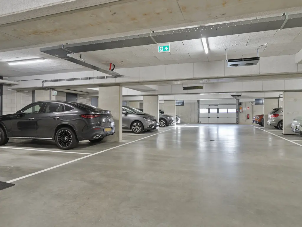 Zeis 6, HENDRIK-IDO-AMBACHT