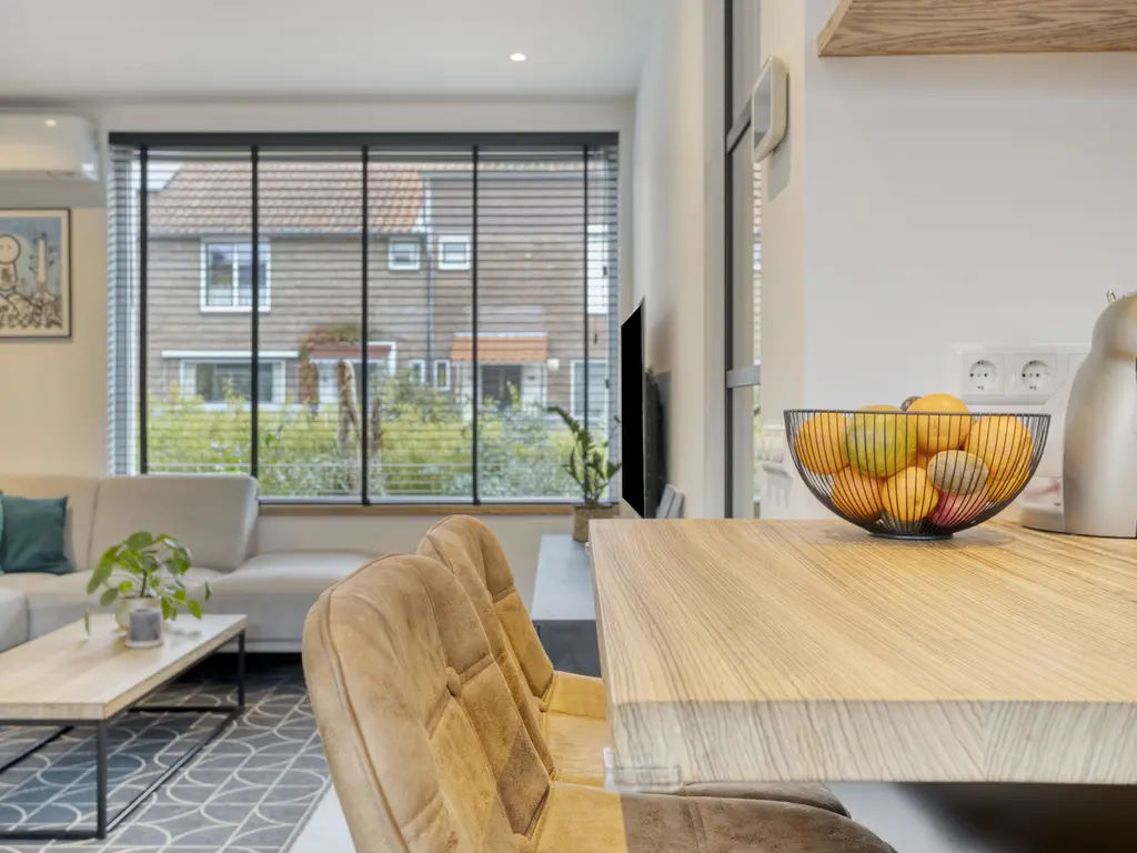 Irenestraat 7, RHOON