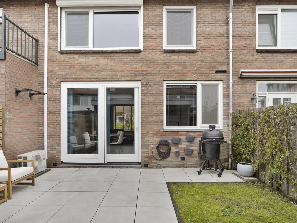 Irenestraat 7, RHOON