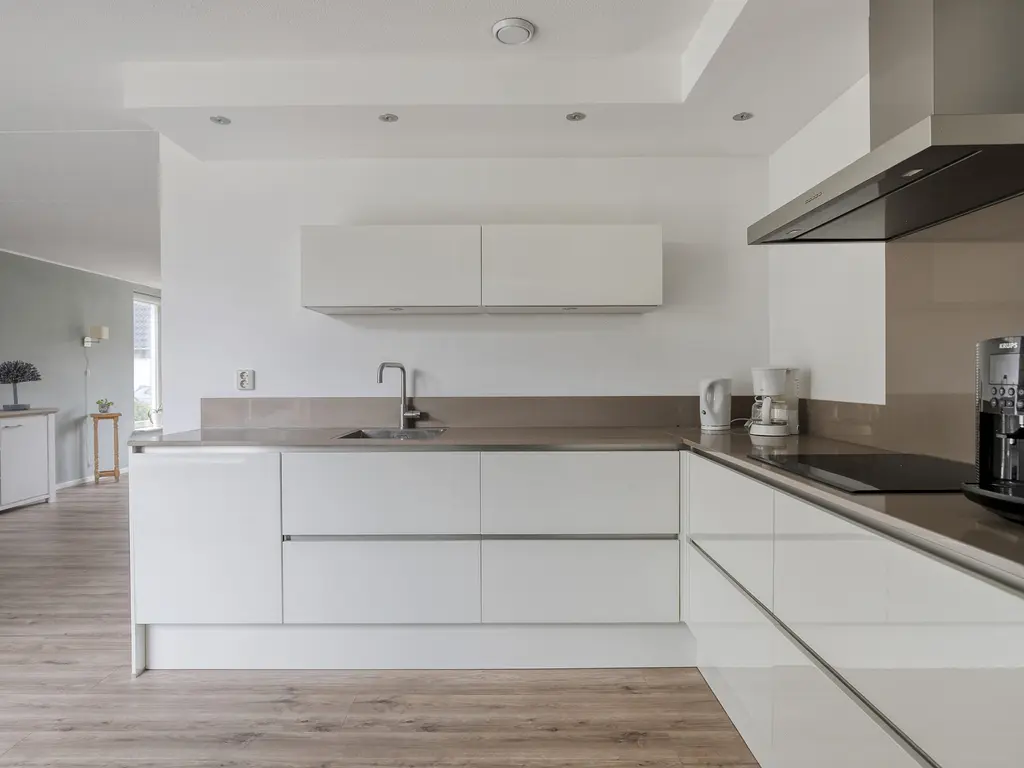 Griendwerker 11, POORTUGAAL