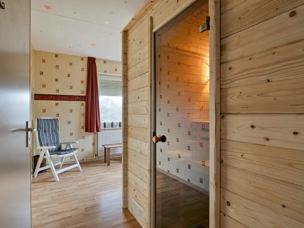 Griendwerker 11, POORTUGAAL