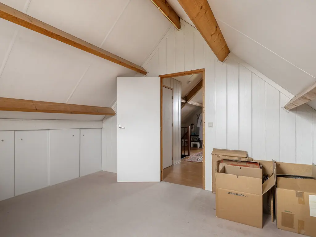 Griendwerker 11, POORTUGAAL