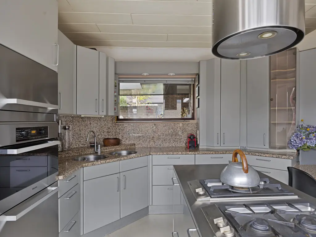 Willem Alexanderlaan 18, POORTUGAAL