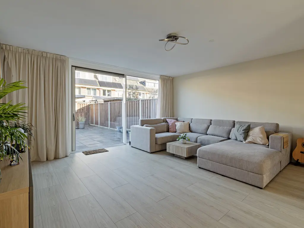 Maria van der Duinstraat 10, POORTUGAAL