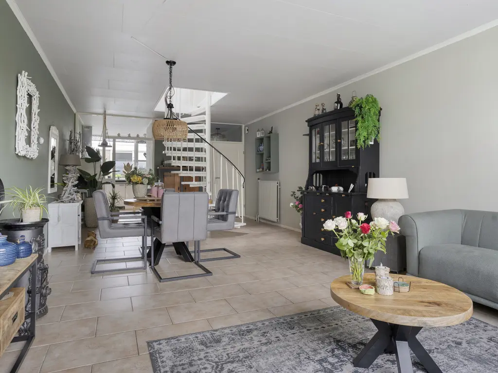 Schakelweg 80A, HOOGVLIET ROTTERDAM