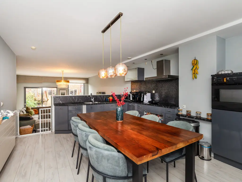 Zus Braunstraat 22, ROTTERDAM