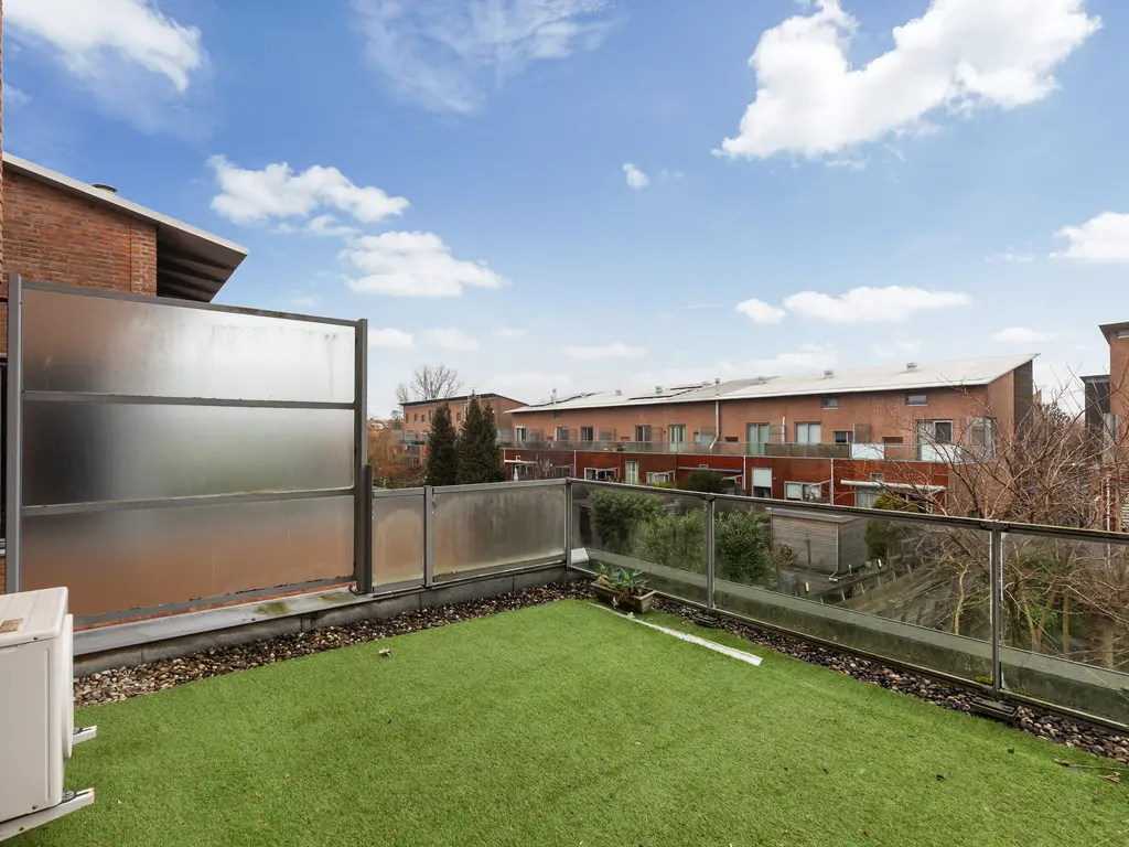 Zus Braunstraat 22, ROTTERDAM