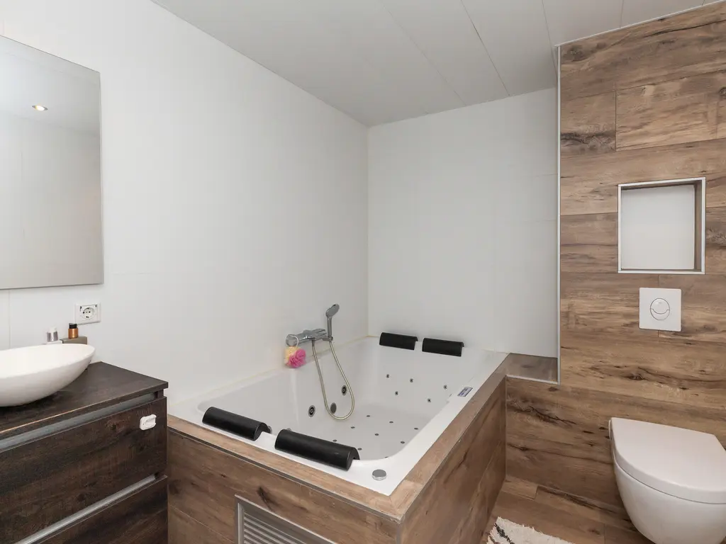 Zus Braunstraat 22, ROTTERDAM